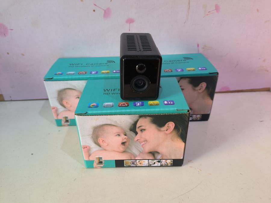 车载4G无线免安装免插电摄像头/行车记录仪室内家用远程监控器